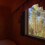 Hotel Rapakivi *